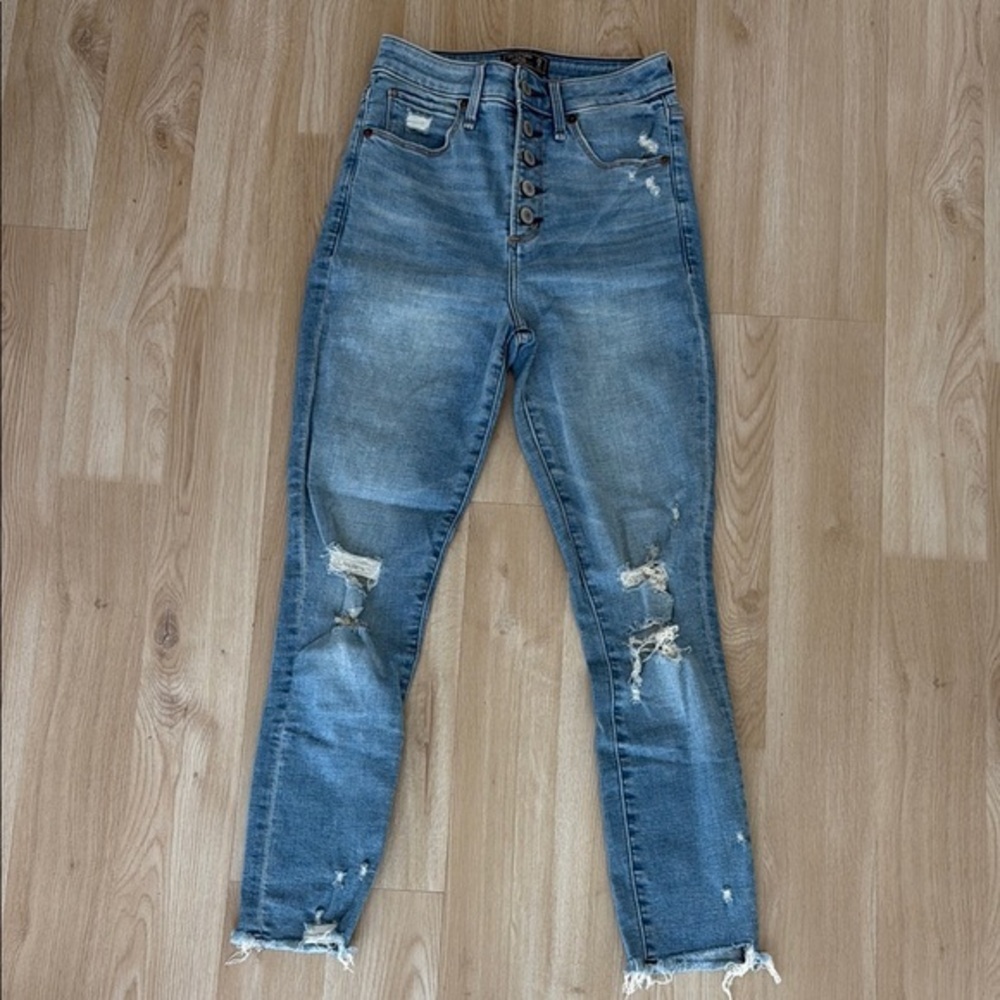 Abercrombie & Fitch High Rise Distressed Blue Jeans
